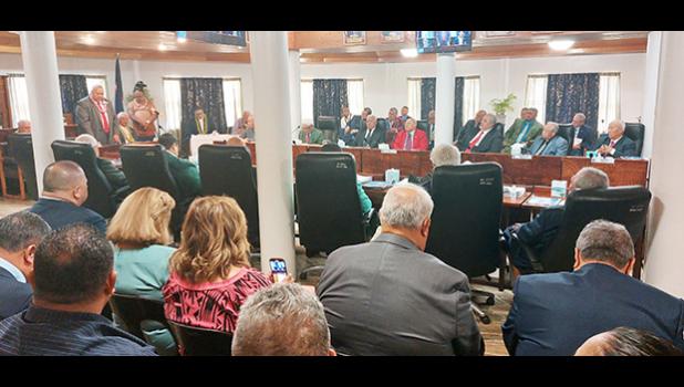GOVERNOR SPEAKING AT JOINT SESSION