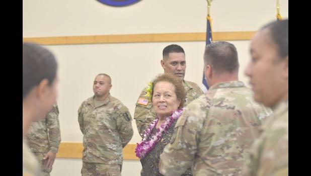Congresswoman Uifa’atali Amata with American Samoa U.S. Army Reserve personnel.