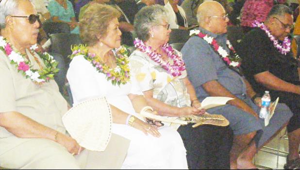 [l-r] Secretary of Samoan Affairs Mauga Tasi Asuega and his wife Lagi; Mrs. Gail Kruse and Chief Justice J. Michael Kruse; and Lt. Gov. Lemanu Palepoi Sialega Mauga, who is also the acting governor, at last Thursday evening’s prayer service for the late former Congressman Faleomavaega Eni Hunkin at the Gov. H. Rex Lee Auditorium.  [photo: FS]