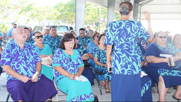 Gov. Lolo Matalasi Moliga with school principals