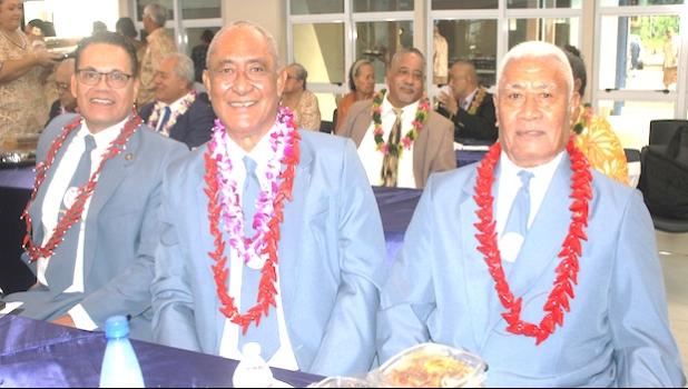 New Senator with Fofo Senator Olo Uluao Letuli (left) and Manu‘a Senator Ma‘o Faauma Gogo. Senator Tupuola 
