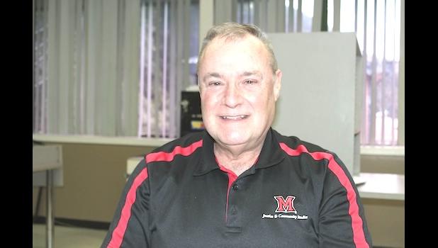 Dr. Daniel Hall