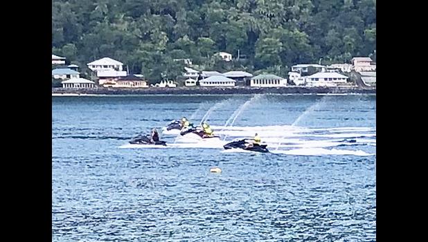 4 jet skis