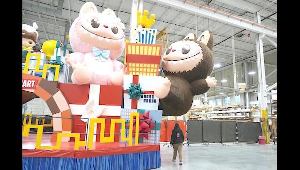 Thanksgiving Day float 